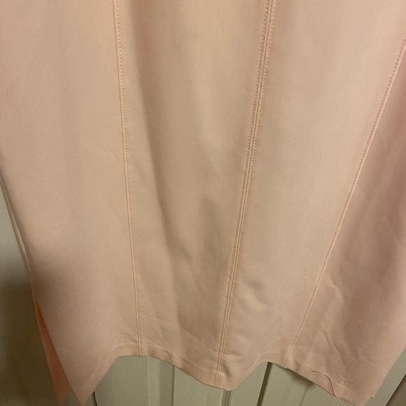 White House Black Market cocktail dress. - Picture 5 of 8